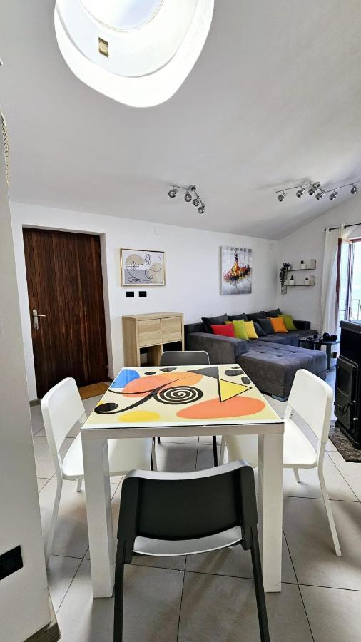 דירות Dobreć Apartman Tera מראה חיצוני תמונה